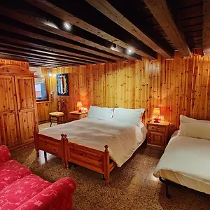 Apartment La Casa Del Pescatore: A Lovely Escape In Venice!!, Venedig